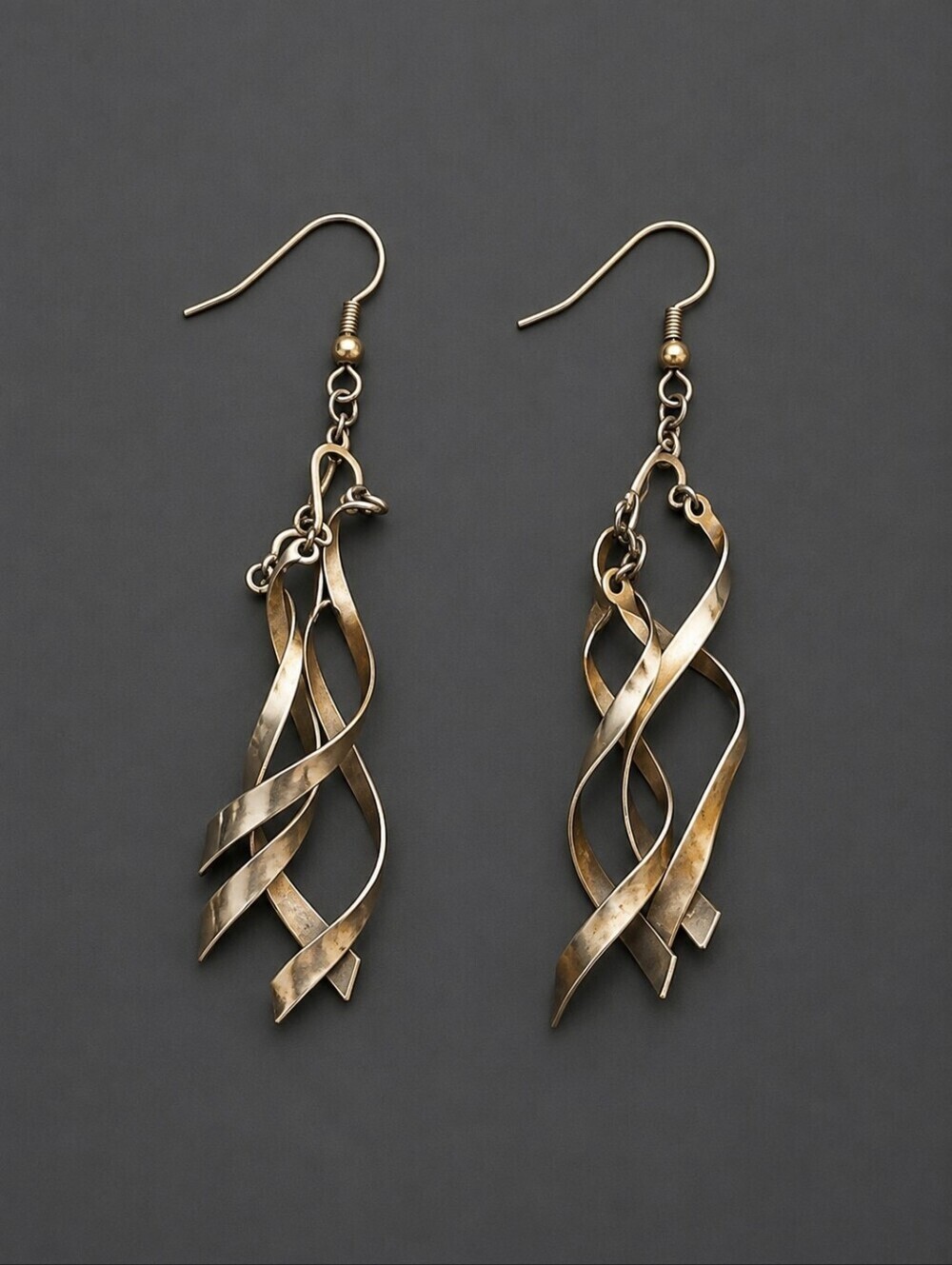 3/$30 VTG 1990s Spiral Twist Dangle Hook Earrings